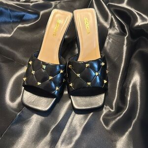 Black soda brand heels